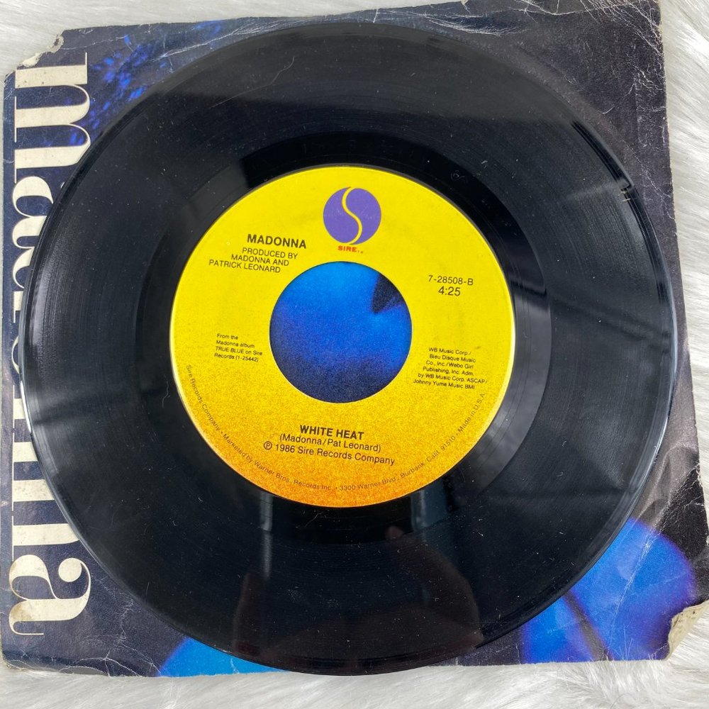 Madonna Open Your Heart, White Heat 1986 Sire 45 RPM Photo Sleeve - Picture 6 of 7